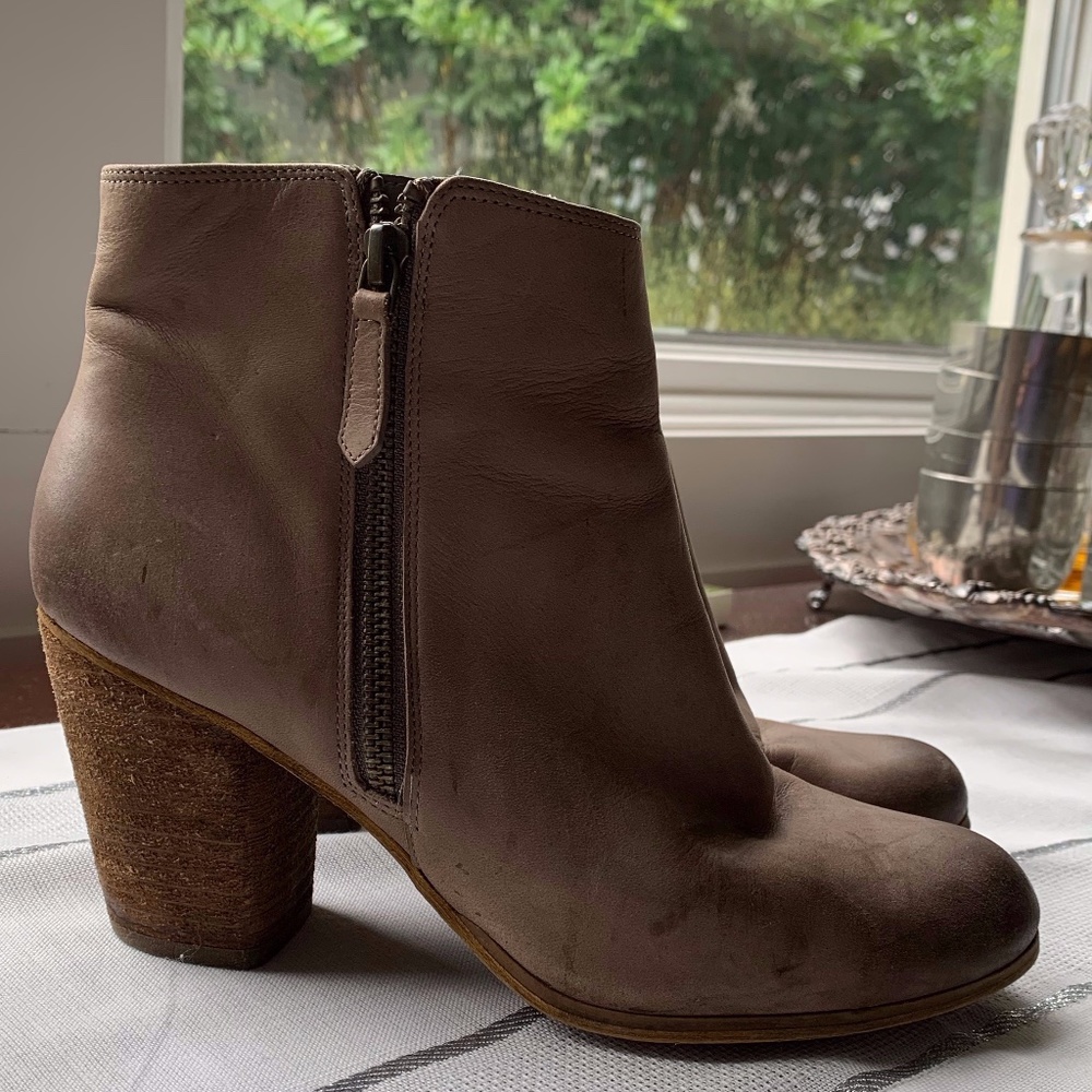 Nordstrom BP. Trolley Booties